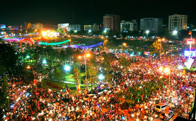 Chợ đêm Quy Nhơn ngày xuân