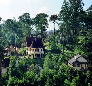 ĐÀ LẠT - THÀNH PHỐ NGÀN HOA